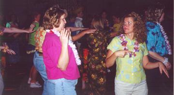 Luau 4.jpg (13708 bytes)